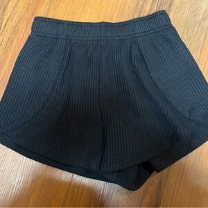 SO Black Ribbed Bike Shorts with Pockets